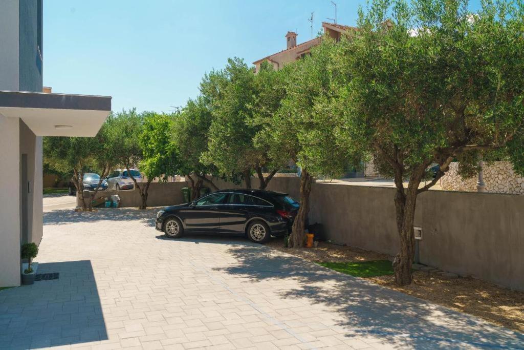 Apartments Dobrenic Vodice Exterior foto